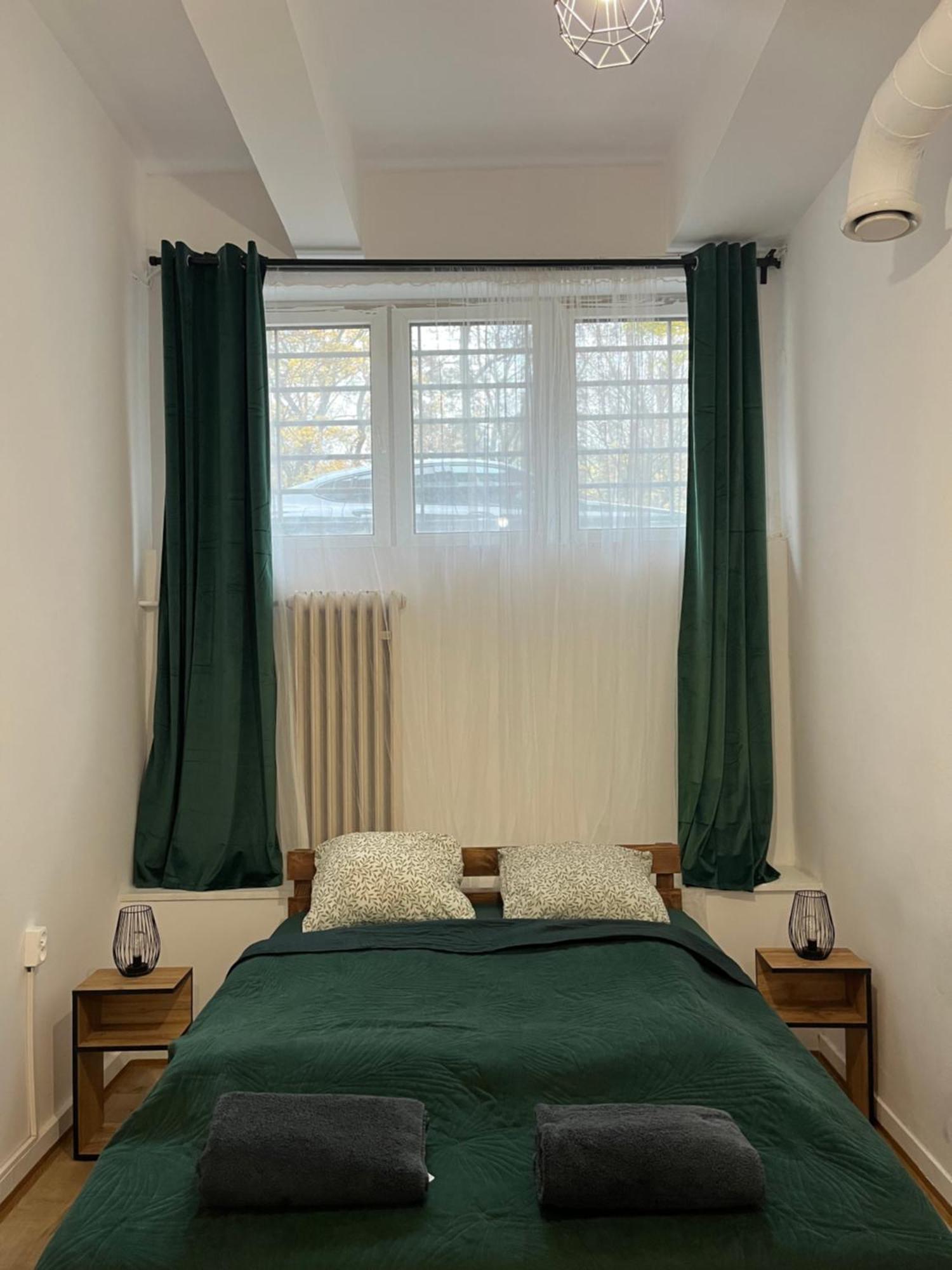 Tomtom Hostel Краков Экстерьер фото